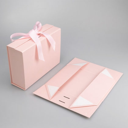 light pink foldable gift box with magnetic clasp and ribbon